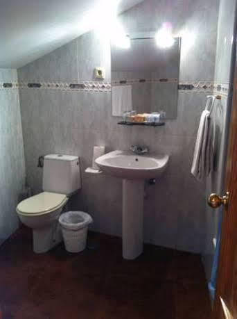 Hostal Le Vintage Авіла Екстер'єр фото